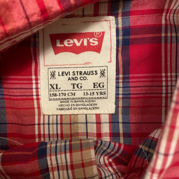 Levi’s vintage bottom up shirt - Picture 3 of 4